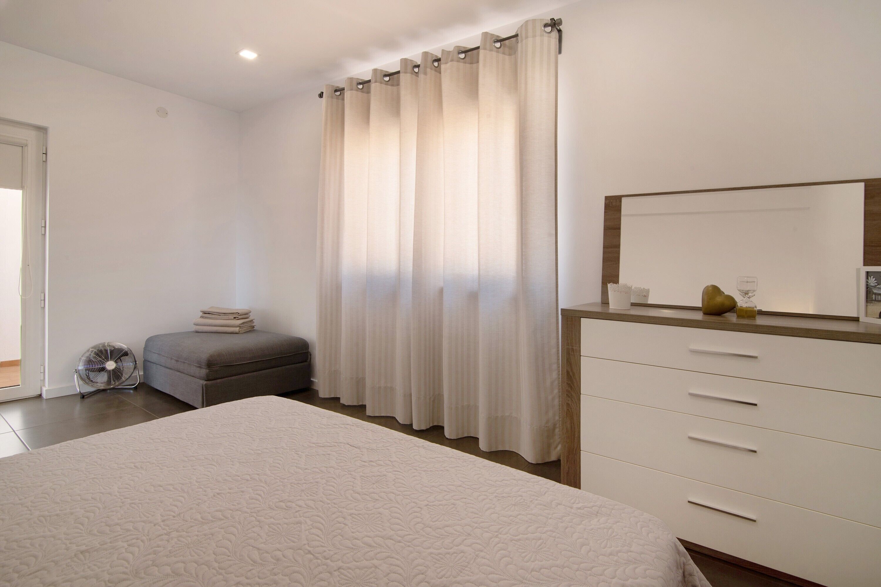 1 bedroom, iron/ironing board, free WiFi, bed sheets