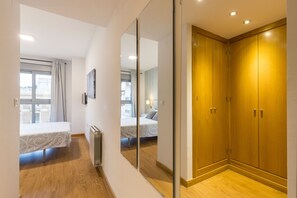 3 camere, ferro/asse da stiro, Wi-Fi gratuito, lenzuola