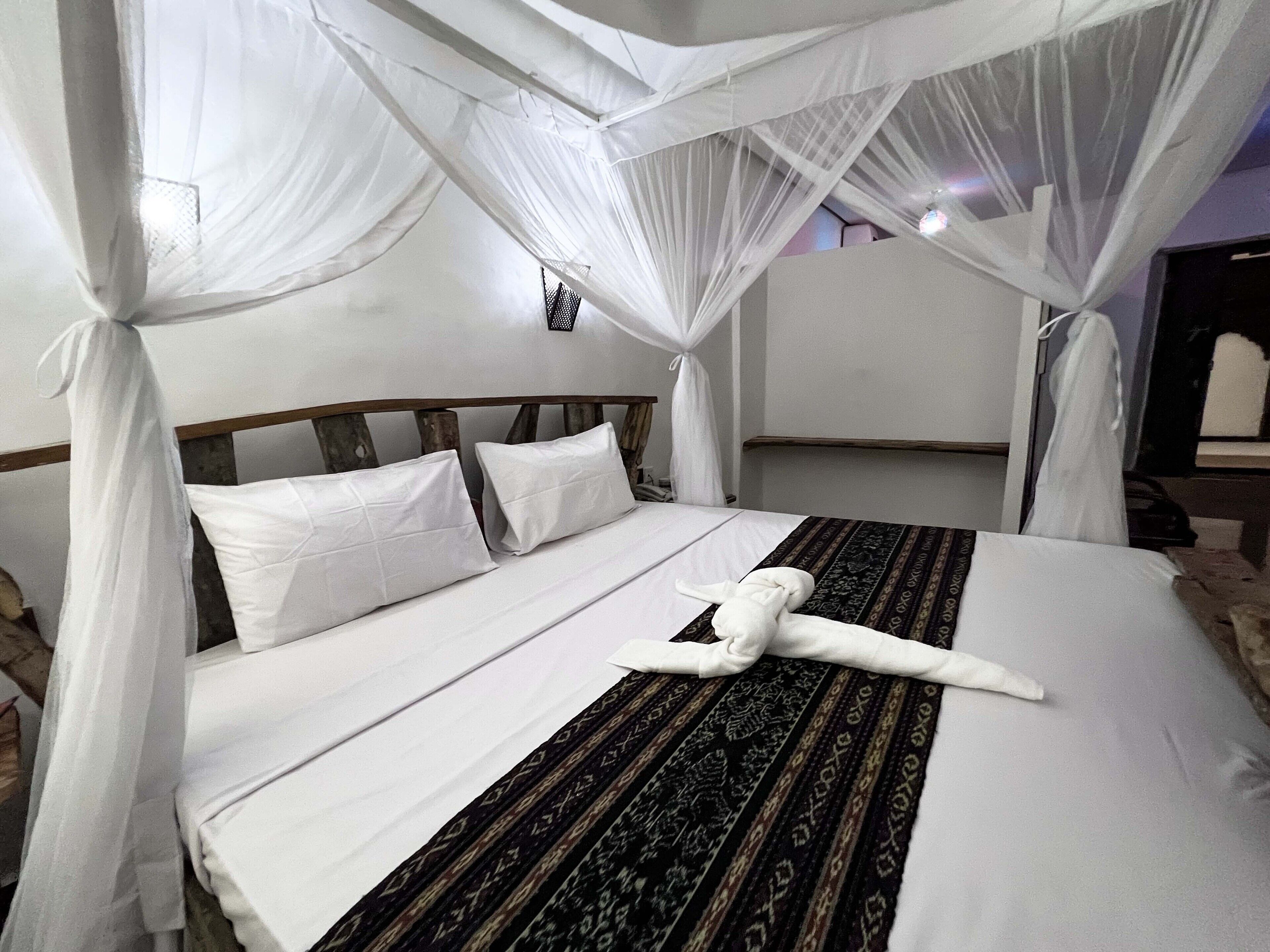 basic double room | premium bedding, free wifi