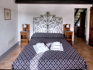 3 chambres, Wi-Fi gratuit, draps fournis