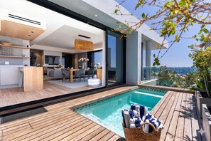Pool - Little Beach Villa-200m from the beach, best views (Cape Town)