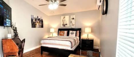 1 quarto, Wi-Fi de cortesia, roupa de cama