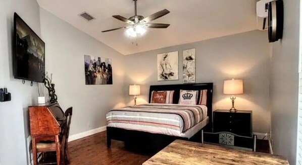 1 bedroom, free WiFi, bed sheets