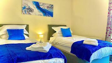 House, Multiple Beds | 3 bedrooms, iron/ironing board, free WiFi, bed sheets