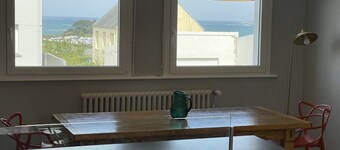 VACATION HOME WITH SEA VIEW, JACUZZI, CLOSE TO BEACHES