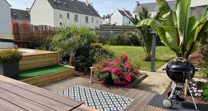 MAISON DE VACANCES AVEC VUE MER, JACUZZI, PROCHE DES PLAGES