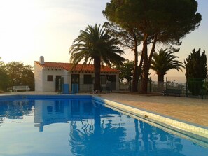 Udendørs pool