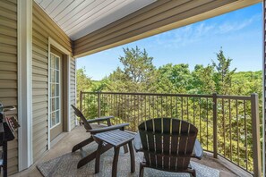 Condo, Multiple Beds, Balcony (Rocky Shore Tranquility) | Property grounds