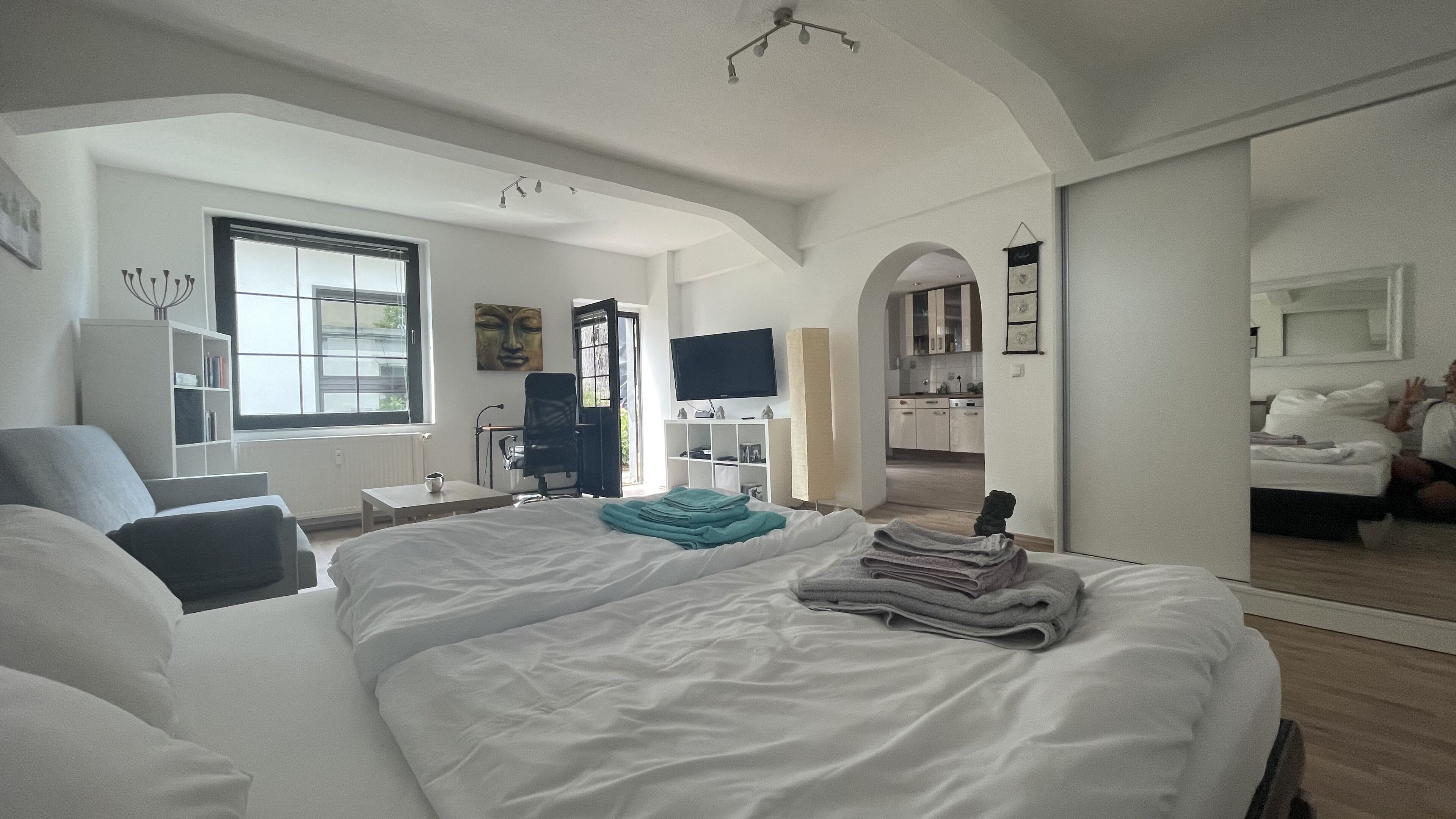 1 chambre, bureau, Wi-Fi gratuit, draps fournis