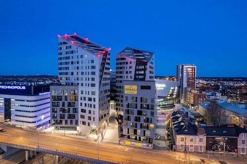 Stunning Views 2BR Apt with Sauna & Best Location