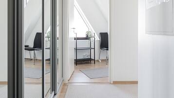 Panoramic Apartment | 2 bedrooms, individually decorated, individually furnished, desk