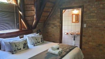 Chambre Double Ăconomique | Coffres-forts dans les chambres, fer et planche Ă repasser