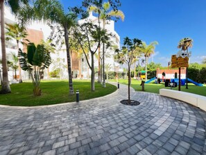 Children’s area - PUSHE Playa Granada Beach & Golf 4 (Motril)