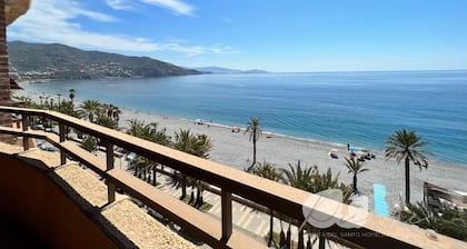 PUSHE Playa Velilla Beach & Tradition