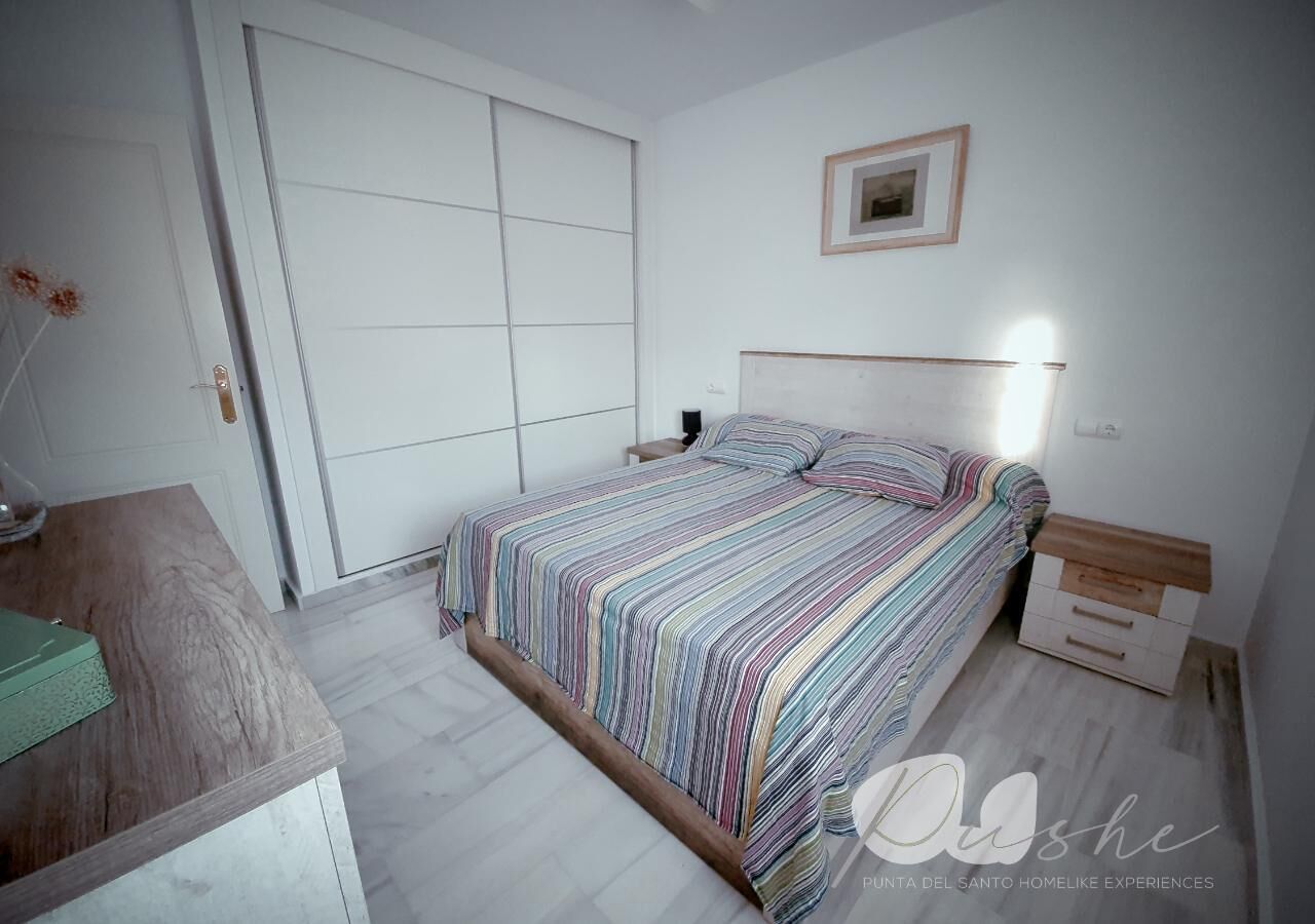 3 slaapkamers, een strijkplank/strijkijzer, wifi, beddengoed