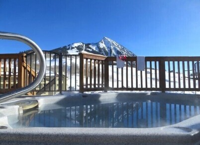 Great Rates!  Amazing Views!  Easy walk to the Resort!