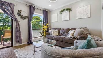 Condo, 1 King Bed with Sofa bed, Patio, Golf View (Clubhouse Bungalow) | Living area | 42-inch flat-screen TV with digital channels