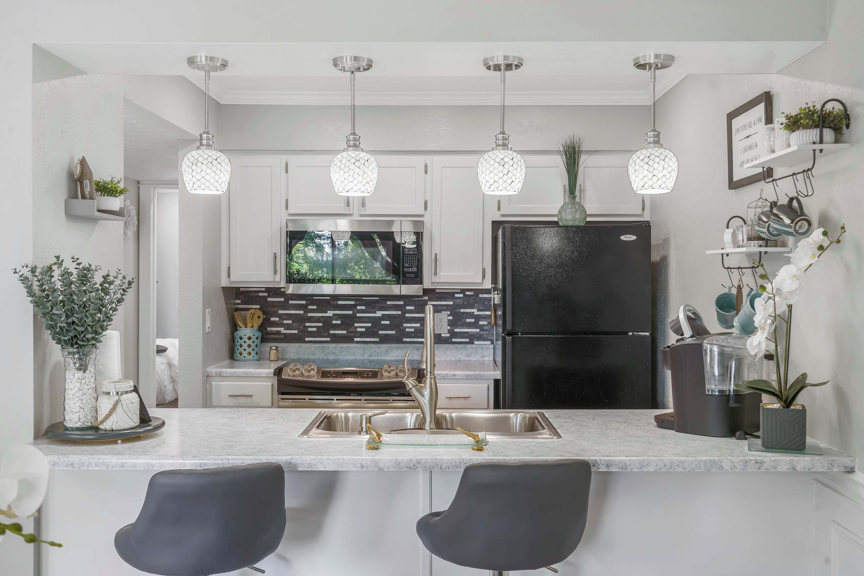 公寓客房, 1 張特大雙人床及 1 張梳化床, 露台, 高球場景 (Clubhouse Bungalow) | 私人廚房 | 咖啡機/沖茶器