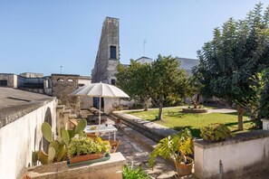 Appartement, patio, côté jardin | Terrasse/Patio