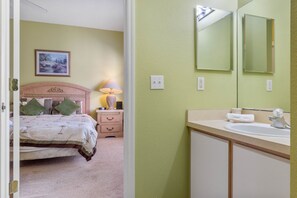 House, Multiple Beds, Private Pool | 5 bedrooms, free WiFi, bed sheets - Hampton Lakes Retreat (Davenport)