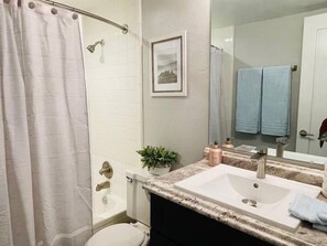 Hair dryer - [SP 1145 - 2] New OU-2 bed 2 bath apartment close to OU (Norman)
