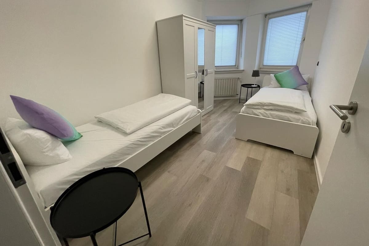 Superior Apartment, Patio | 1 bilik tidur, peti besi dalam bilik, meja, ruang kerja komputer riba