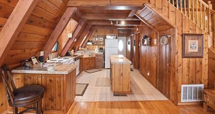 Beautiful Mountain Getaway