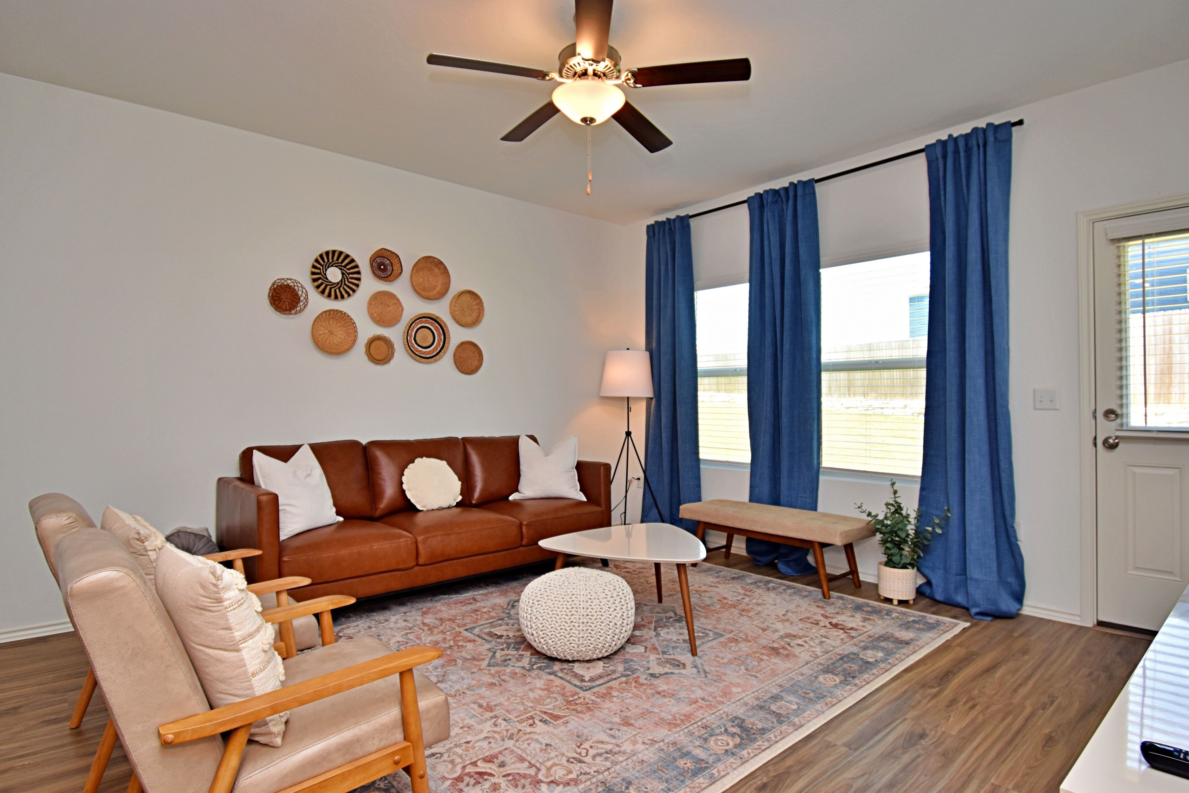 Boho Getaway | Playgrounds & Close To Market