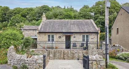 Host & Stay | Sunshine Cottage