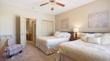 Resortwoning, meerdere bedden, balkon, uitzicht op tuin (Birdie Lane Beauty) | 3 slaapkamers, individueel gedecoreerd, individueel gemeubileerd