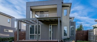 Freda Beach Haven, centrally located