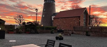 A delightful single storey cottage located on a shared courtyard 