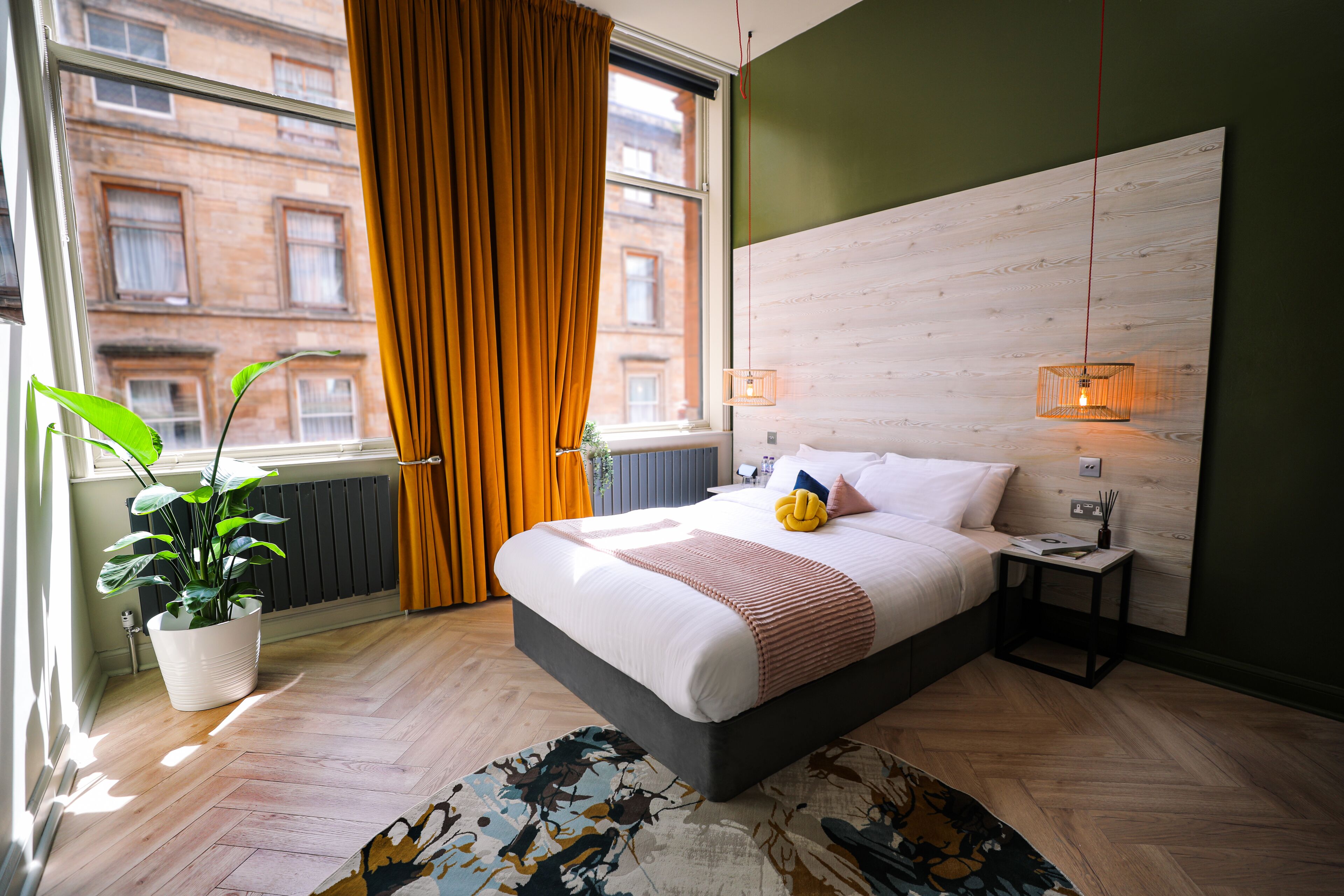 Wifi gratis y ropa de cama 