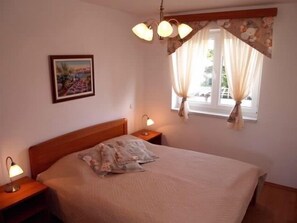 1 habitación, internet y ropa de cama 