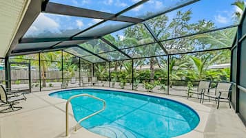 Beheizter Pool
