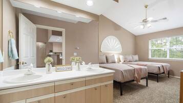 Kondominium, Beberapa Tempat Tidur, dapur, pemandangan kebun (Cityscape Memories) | 4 kamar tidur dan didekorasi berbeda-beda