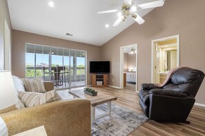 Condo, Multiple Beds, Kitchen, Garden View (Cityscape Memories) | Living area | 42-inch flat-screen TV with digital channels