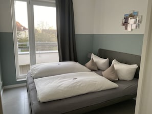 2 chambres, fer et planche Ă repasser, Wi-Fi, draps fournis