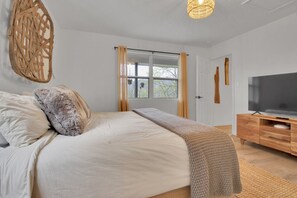 6 soverom, wi-fi (inkludert) og sengetøy