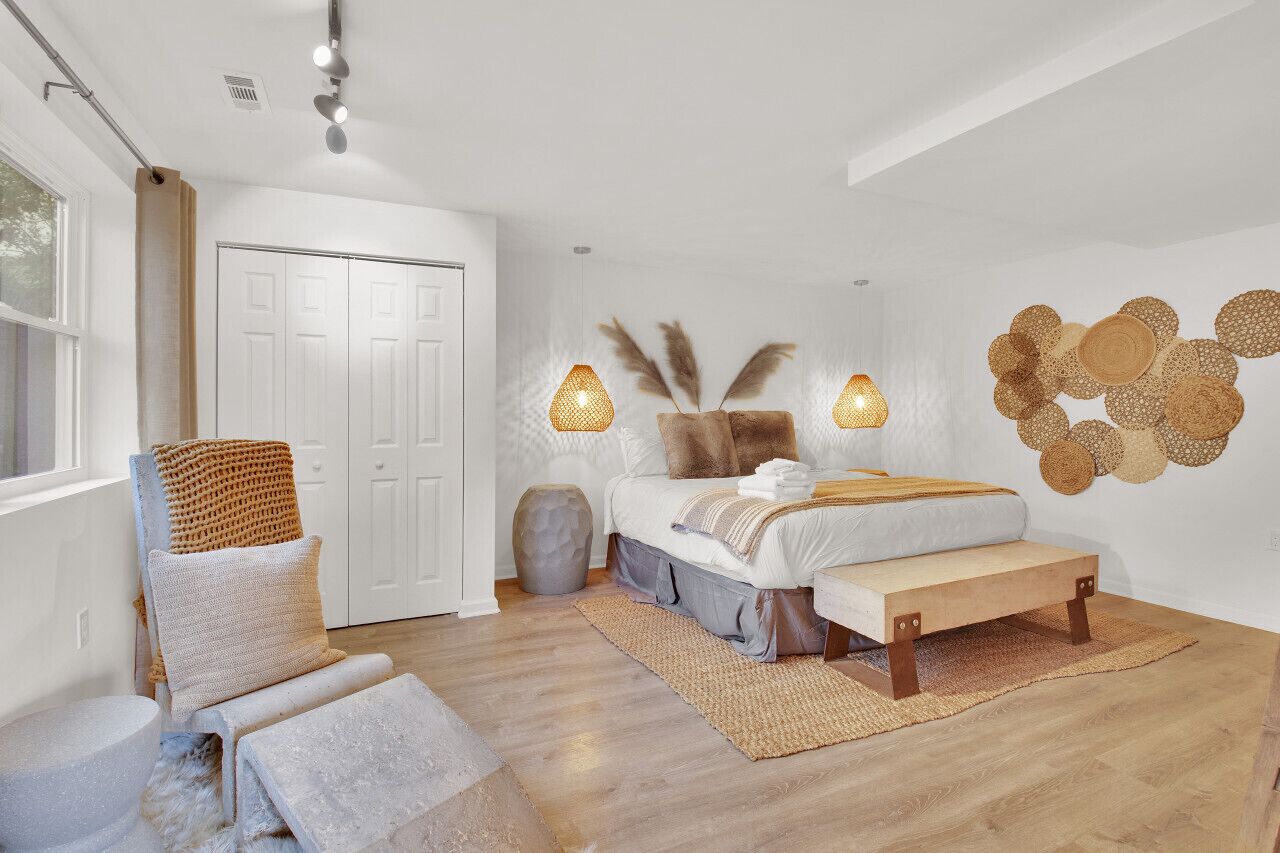 6 bedrooms, free WiFi, bed sheets