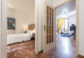 3 camere, ferro/asse da stiro, culla da viaggio, Wi-Fi gratuito