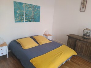 1 bedroom, desk, iron/ironing board, travel cot