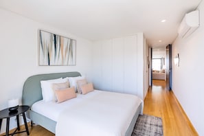 Appartement, 1 lit double et 1 canapé-lit, balcon | 1 chambre, lit parapluie, Wi-Fi gratuit, draps fournis