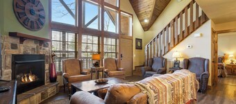 Fox Hollow Family Lodge