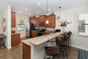 House, Multiple Beds, Hot Tub | Private kitchen | Fridge, microwave, oven, stovetop - All Things Magic (Davenport)