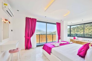 3 camere, Wi-Fi, lenzuola