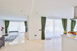 Interior - Villa Tanyeli 1 - Three Bedroom Villa, Sleeps 6 (Kalkan)