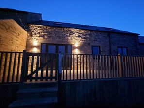 Exterior - Comfortable, modern cottage that sleeps up to 6. Ideal hub to explore Northumberland! (Morpeth)