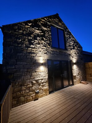 Exterior - Comfortable country cottage with a modern design throughout. Set in the beautiful Coquet Valley. (Morpeth)