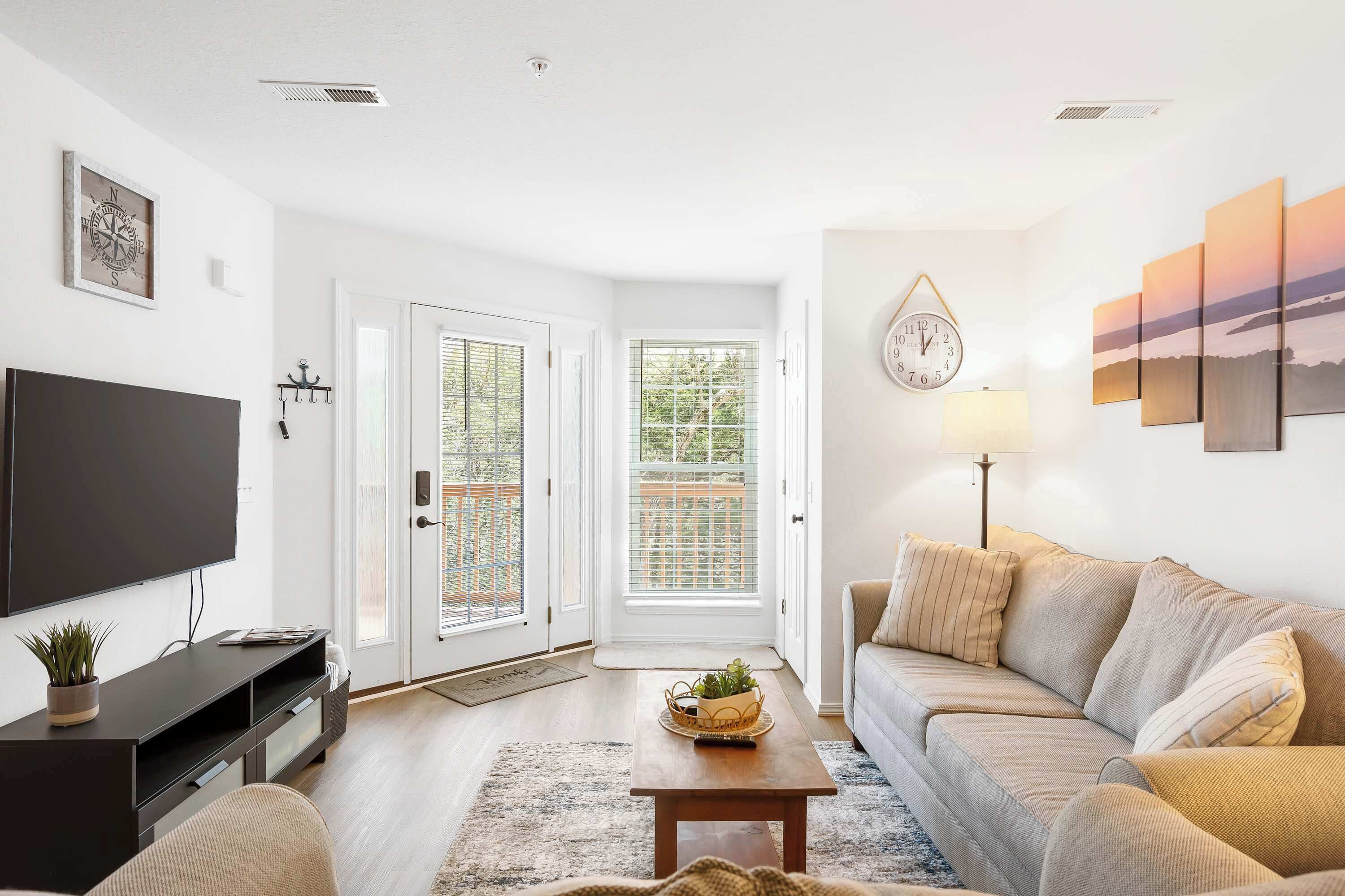 Apartment, Mehrere Betten, Balkon (Boatin & Floatin on Table Rock Lake ) | Wohnbereich